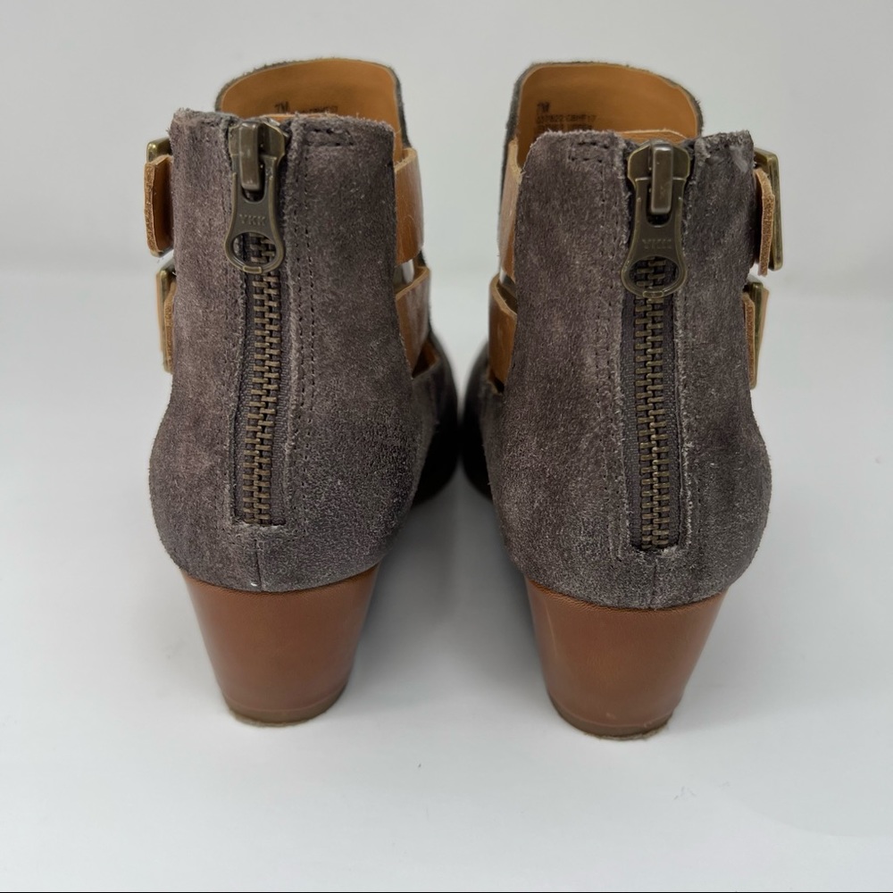 Korks | Suede Ankle Booties | 7M - Picture 12 of 13